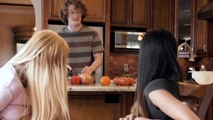 Sneaky Sex: Gagging with petite Kenzie Reeves & Brick Danger