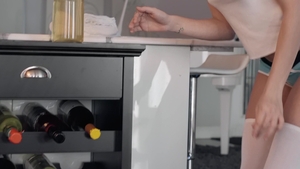 Moms Lick Teens: Alexxa Vega together with Chloe Temple 69