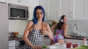 Girls Gone Pink: Jewelz Blu gets ass licked video