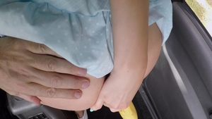 FakeTaxi: Candice Demellza in skirt POV rimjob outdoors