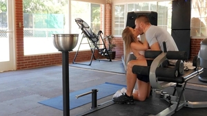 Passion HD: Bench Pressing For Attention
