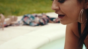 Mariska X - Creampied outdoors
