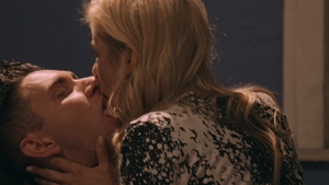 Porn Fidelity: Alexis Fawx & Brad Knight cumshot