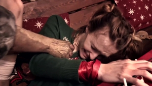 HORRORporn.com - Mature takes a huge dildo