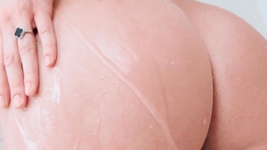 Beauty-Angels: Hot pussy fucking in the shower