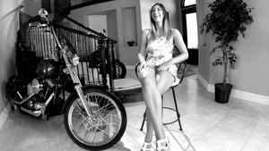 airerose entertainment: Riding Him Facing Forward
